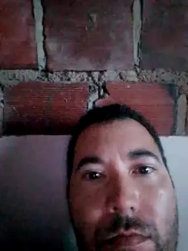 Snapshot of w31 chatting on 09-09-25, 03:38 w31 online show from 09-09-25, 03:38