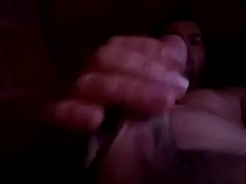 Snapshot of w31 chatting on 10-25-25, 01:16 w31 online show from 10-25-25, 01:16