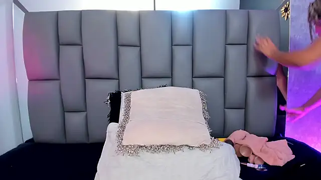  MiaBrown  online show from 02-28-25, 12:09