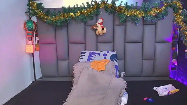  MiaBrown  online show from 12-01-25, 12:06