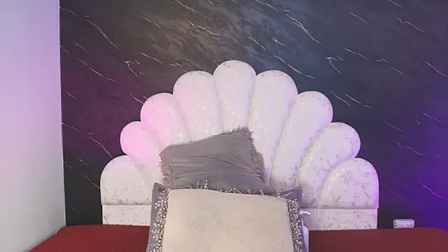  MiaBrown  online show from 04-01-26, 12:06