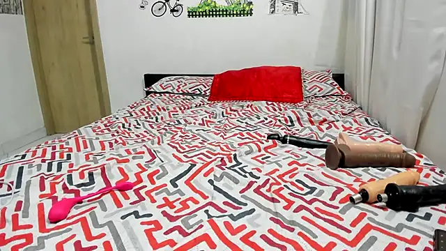 Snapshot of carlos_and_diana chatting on 04-04-26, 10:27 carlos and diana online show from 04-04-26, 10:27