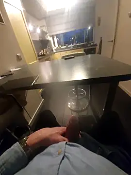 Snapshot of jk1981jk chatting on 02-17-26, 05:21 jk1981jk online show from 02-17-26, 05:21