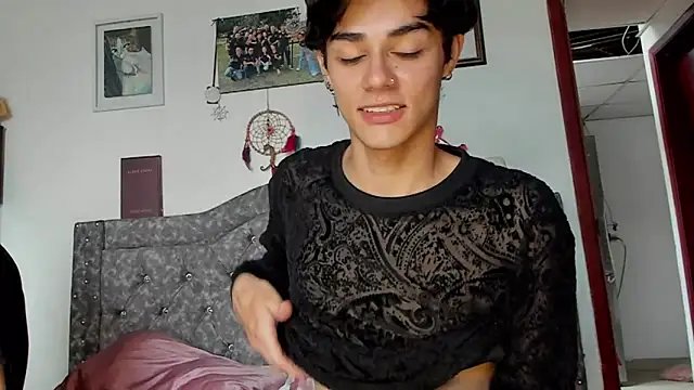 Snapshot of dussan chatting on 04-19-26, 07:05 dussan online show from 04-19-26, 07:05