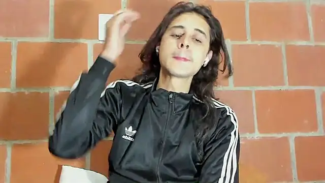 dussan online show from 12-19-25, 02:26