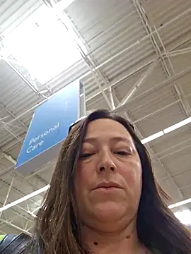 Snapshot of angelbaby1998 chatting on 03-17-25, 08:51 angelbaby1998 online show from 03-17-25, 08:51