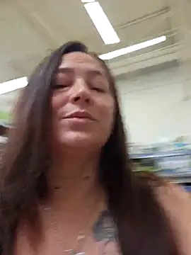 Snapshot of angelbaby1998 chatting on 03-18-25, 08:26 angelbaby1998 online show from 03-18-25, 08:26