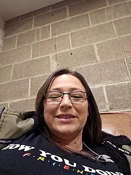 angelbaby1998 online show from 01-09-26, 04:47