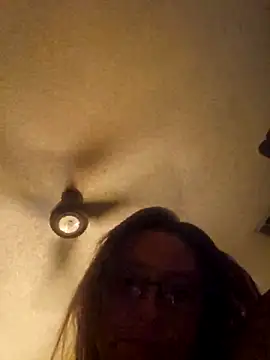 Snapshot of angelbaby1998 chatting on 11-17-25, 11:09 angelbaby1998 online show from 11-17-25, 11:09