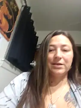 Snapshot of angelbaby1998 chatting on 01-11-25, 07:06 angelbaby1998 online show from 01-11-25, 07:06