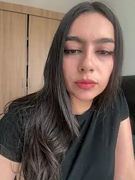 Nicollemays online show from 02-19-26, 04:26