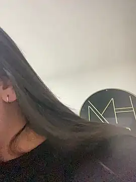 Snapshot of Nicollemays chatting on 03-14-25, 12:07 Nicollemays online show from 03-14-25, 12:07