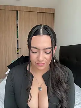 Nicollemays online show from 03-17-26, 03:04