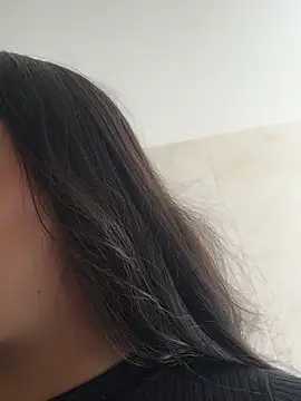 Nicollemays online show from 02-02-26, 04:06