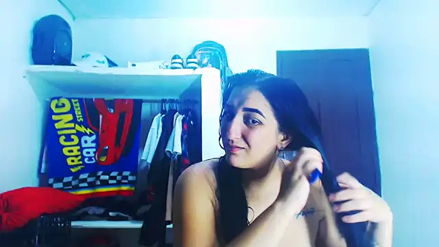 Snapshot of liz_dirty chatting on 03-14-25, 10:49 liz dirty online show from 03-14-25, 10:49