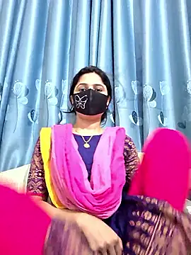 Snapshot of Suvosri chatting on 10-19-25, 05:10 Suvosri online show from 10-19-25, 05:10
