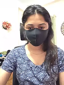 Snapshot of Suvosri chatting on 05-15-26, 07:17 Suvosri online show from 05-15-26, 07:17