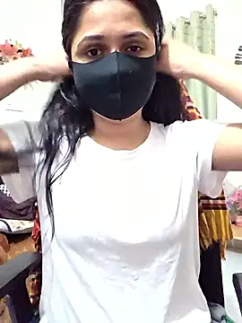 Snapshot of Suvosri chatting on 05-16-26, 04:39 Suvosri online show from 05-16-26, 04:39