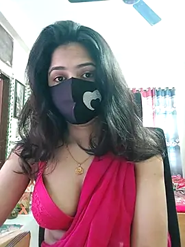 Snapshot of Suvosri chatting on 03-10-25, 04:17 Suvosri online show from 03-10-25, 04:17