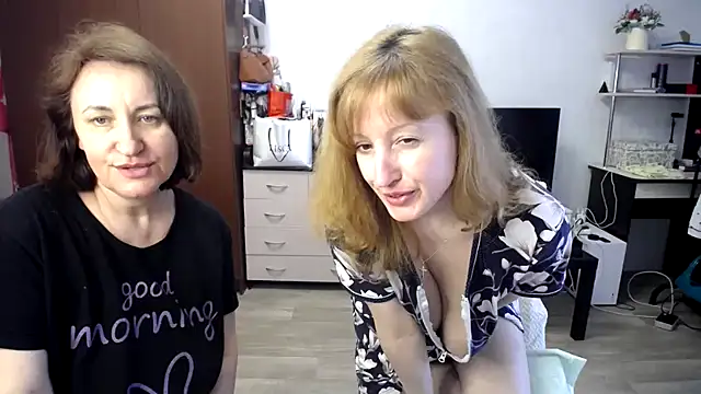 DonnaMagdalena online show from 03-26-26, 08:23