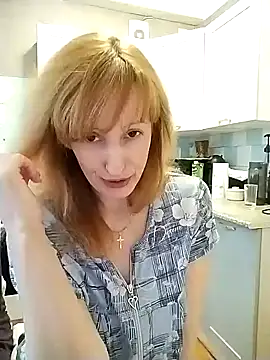 Snapshot of DonnaMagdalena chatting on 01-22-25, 07:25 DonnaMagdalena online show from 01-22-25, 07:25