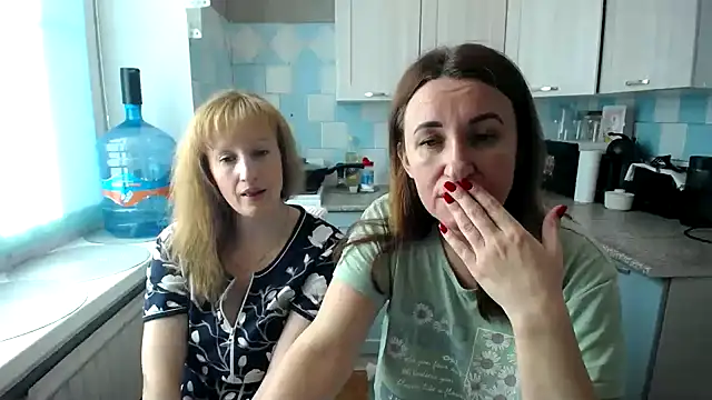 Snapshot of DonnaMagdalena chatting on 09-30-25, 07:14 DonnaMagdalena online show from 09-30-25, 07:14
