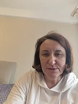 DonnaMagdalena online show from 04-05-26, 01:51