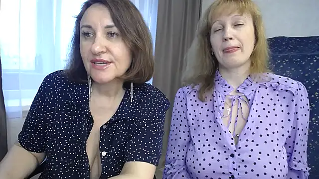 Snapshot of DonnaMagdalena chatting on 05-04-26, 02:42 DonnaMagdalena online show from 05-04-26, 02:42