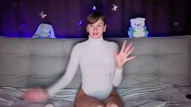 intolerable girl online show from 11-20-25, 07:47