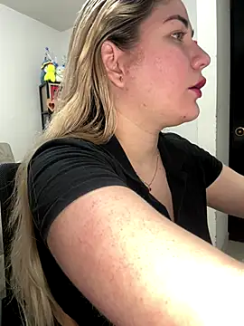 Celestedubois online show from 12-18-25, 11:19