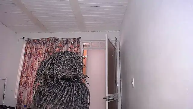 Snapshot of yselahot chatting on 10-05-25, 04:53 yselahot online show from 10-05-25, 04:53