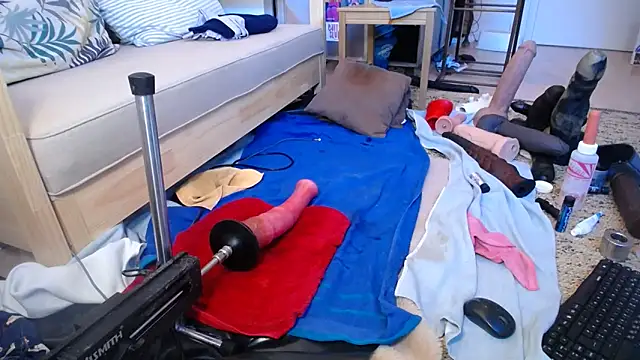 natjuk online show from 03-22-26, 07:54