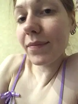 Snapshot of _Sweet_Love_ chatting on 06-21-26, 01:06 Sweet Love online show from 06-21-26, 01:06