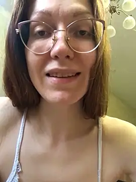 Snapshot of _Sweet_Love_ chatting on 05-17-26, 02:50 Sweet Love online show from 05-17-26, 02:50
