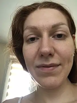 Snapshot of _Sweet_Love_ chatting on 05-18-26, 01:38 Sweet Love online show from 05-18-26, 01:38