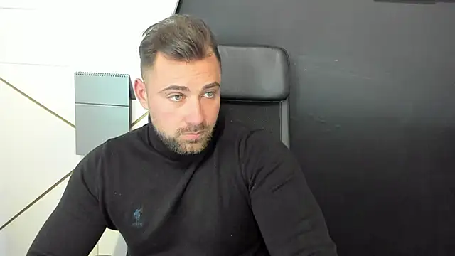Snapshot of DuncanStone chatting on 02-19-25, 11:17 DuncanStone online show from 02-19-25, 11:17