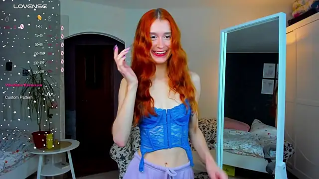 Snapshot of Sally_Biscuit chatting on 10-02-25, 11:24 Sally Biscuit online show from 10-02-25, 11:24