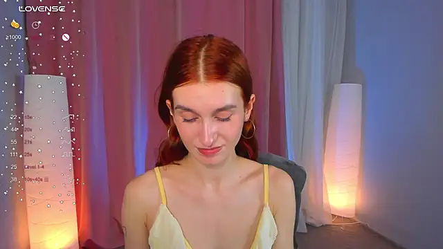 Snapshot of Sally_Biscuit chatting on 02-01-25, 07:55 Sally Biscuit online show from 02-01-25, 07:55
