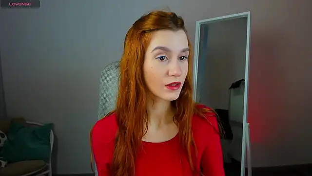 Snapshot of Sally_Biscuit chatting on 02-26-25, 10:27 Sally Biscuit online show from 02-26-25, 10:27