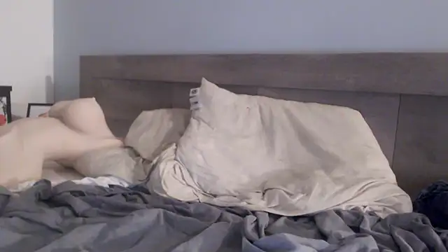 freddy0222222 online show from 02-08-26, 08:28