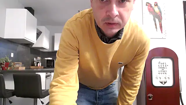 freddy0222222 online show from 09-24-25, 05:58