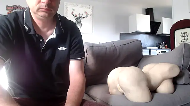 freddy0222222 online show from 07-19-26, 07:06