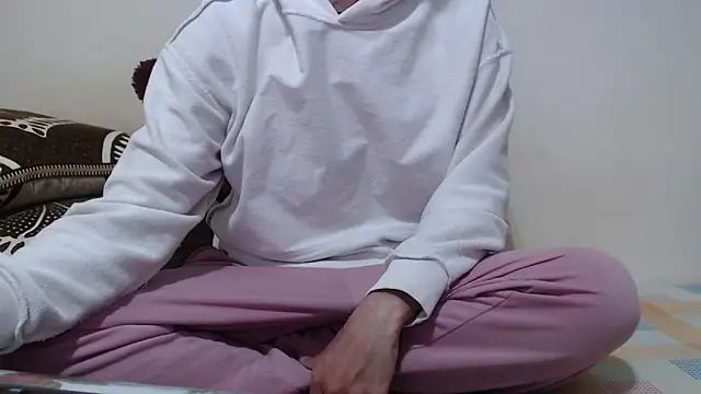 Alexdelarge323 online show from 04-02-26, 12:34