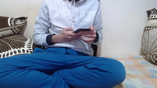 Alexdelarge323 online show from 02-25-26, 01:44