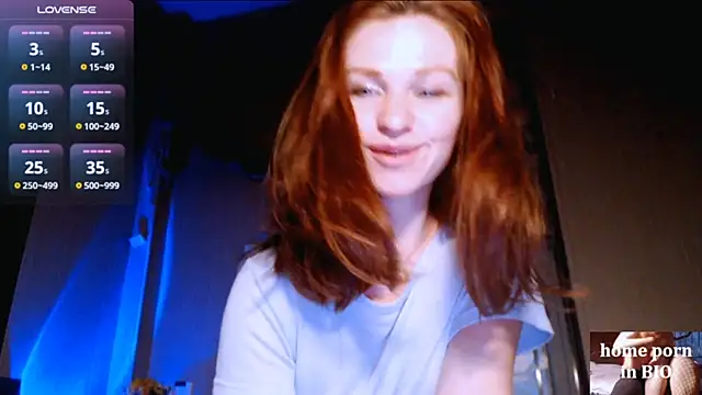 Snapshot of Cassie_Wild chatting on 03-09-25, 02:21 Cassie Wild online show from 03-09-25, 02:21