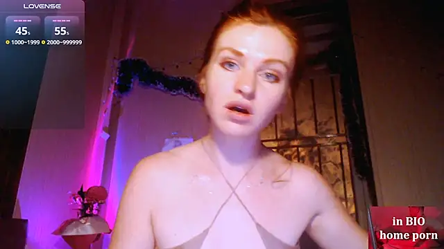 Snapshot of Cassie_Wild chatting on 02-19-25, 01:39 Cassie Wild online show from 02-19-25, 01:39