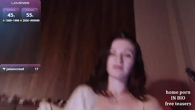 Snapshot of Cassie_Wild chatting on 12-10-24, 01:22 Cassie Wild online show from 12-10-24, 01:22