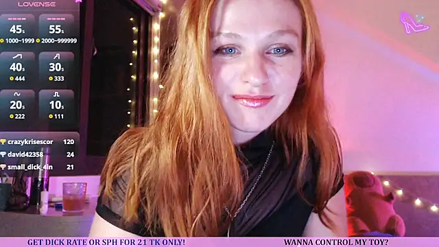 Snapshot of Cassie_Wild chatting on 04-03-26, 02:01 Cassie Wild online show from 04-03-26, 02:01