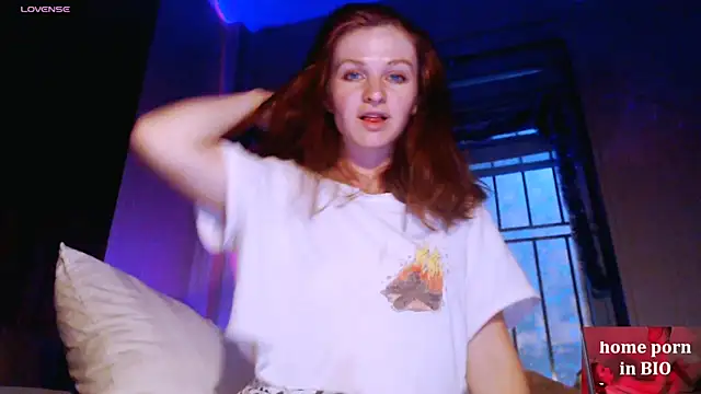 Snapshot of Cassie_Wild chatting on 02-21-25, 01:44 Cassie Wild online show from 02-21-25, 01:44