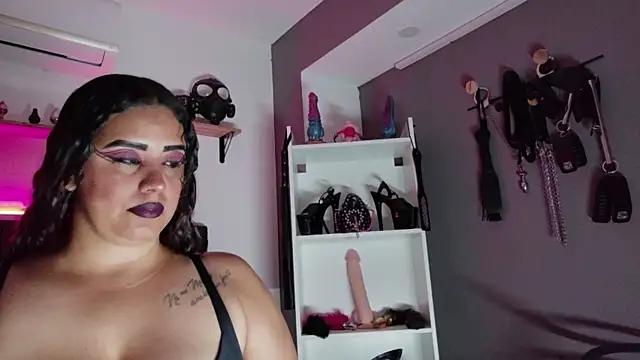 MariaGaitan online show from 04-12-26, 05:05